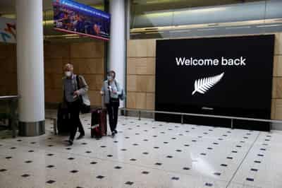 Image for New Zealand to partially restart &#8216;travel bubble&#8217; with Australia