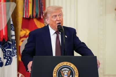Image for Trump heads to Camp David as Iran talks falter