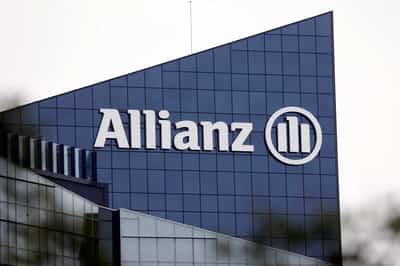 Image for Allianz nearly doubles Q4 net profit, helped by health and life business