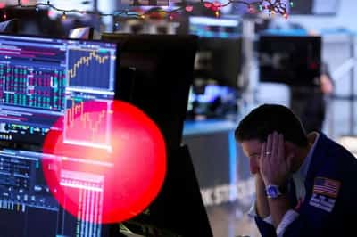 Image for Stocks, dollar gain on resilient U.S. economy