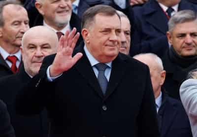 Image for UK imposes sanctions on Bosnian Serb separatist leader