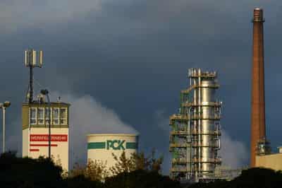 Image for Oil flows to Germany via damaged Druzhba pipeline to normalise, Rosneft Germany says