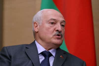 Image for Belarus president Lukashenko pardons 15 prisoners, state media says
