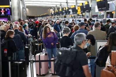 Image for UK to cut Heathrow charges after airline protests