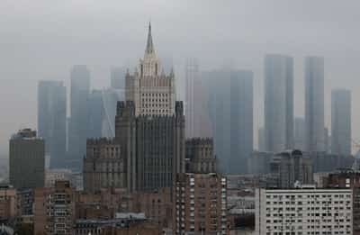 Image for Russia suspends FX transactions under budget rule until July 1