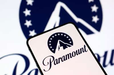 Image for Paramount ready to sell Universal Pictures JV for Warner deal, source says