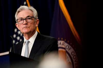 Image for Fed and BoE dismantle sterling rate support :Mike Dolan