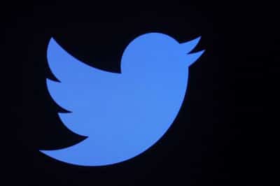 Image for Exclusive-Google, Facebook, Twitter to tackle deepfakes or risk EU fines – document