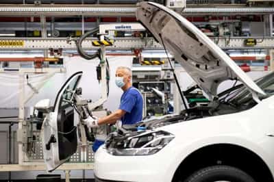 Image for Euro zone downturn deepens, points to winter recession
