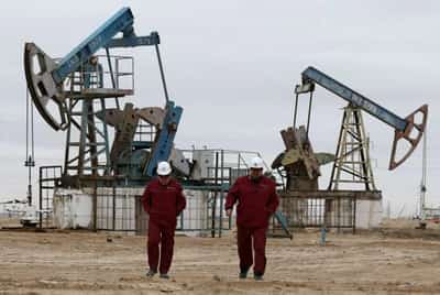 Image for Oil jumps 4% on tight supply, prospects of new Russia sanctions