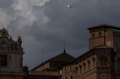 Image for Sistine Chapel's conclave preparations leave tourists shut out