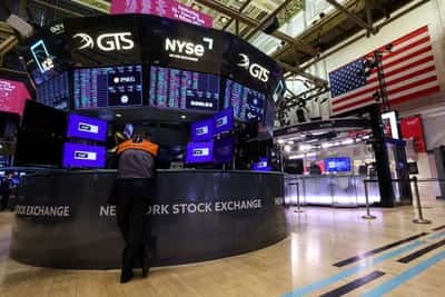 Image for Trading day: Volatility surge, tech wreck