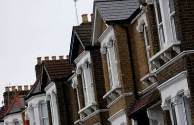Image for UK house prices rise 0.9% in March, Nationwide data shows