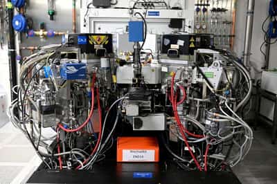 Image for China grants exemptions to export curbs on Nexperia chips for civilian use