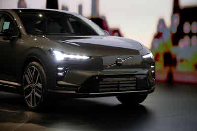 Image for Volvo Cars should do more to leverage global partnerships, Geely Holding's Li Shufu says