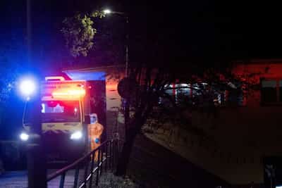 Image for US doctor isolated in Czech hospital for Ebola monitoring released, heading home