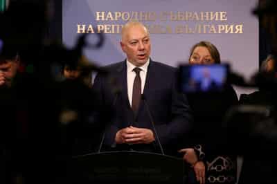 Image for Bulgaria faces turmoil after protests topple government on eve of euro entry