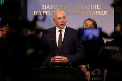 Image for Bulgaria faces turmoil after protests topple government on eve of euro entry