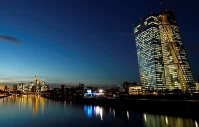 Image for Euro zone's current account surplus widens on trade