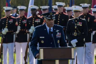 Image for Trump fires top US general in unprecedented Pentagon shakeup