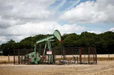 Image for Oil holds on to last week’s gains buoyed by Mideast tensions, economic data