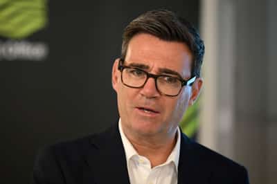Image for UK PM Burnham announces more funding for drought-hit farmers