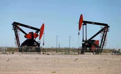 Image for Oil edges up on U.S. pipeline restart uncertainty, Russian supplies