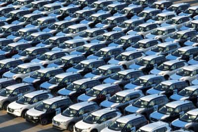 Image for Asia automakers lead the decline as region takes a beating from Trump tariffs