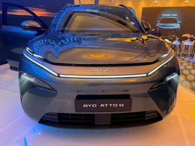 Image for China's $7.5 billion EU hybrid boom faces new curbs under China-EU deal