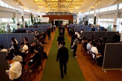 Image for Global youth unemployment rises amid sluggish job creation and looming AI risk, UN labour agency says