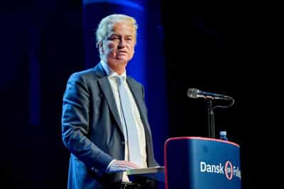 Image for Dutch populist Wilders suspends campaign due to threat