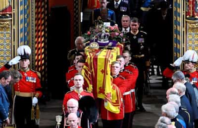 Image for Queen Elizabeth’s coffin starts journey to final resting place