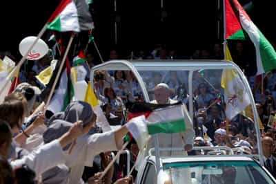 Image for Pope Francis's popemobile set to become health clinic for Gaza children