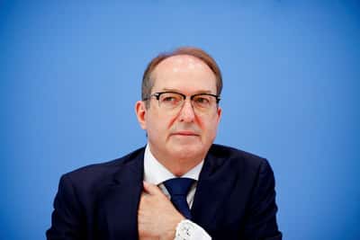 Image for Germany upgrades security stance to 'high threat level', interior minister tells paper