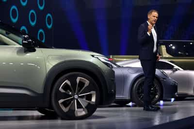 Image for VW's Blume says overhead costs 30% above rivals, 50,000 jobs figure a guide