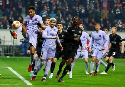 Image for Soccer-Torres salvages draw for Barca as 10-man West Ham draw