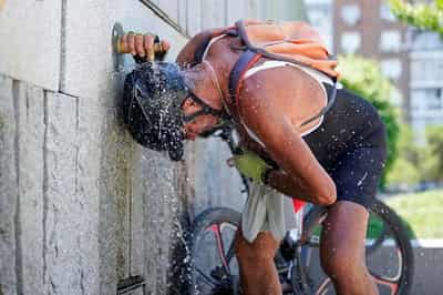 Image for Climate set to warm by 3.1 C without greater action, UN report warns
