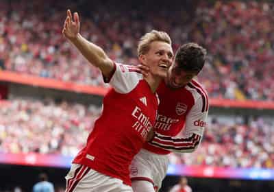 Image for Soccer-Arsenal humble Man City to win Community Shield