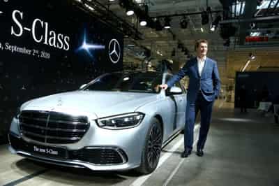 Image for Daimler recalls 1.29 million U.S. vehicles for software issue