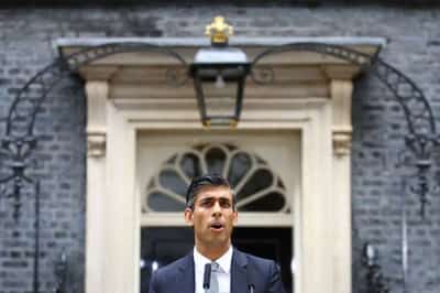 Image for Rishi Sunak pledges to clean up mess left by Truss as UK PM