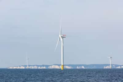 Image for Wind, not nuclear, is the best way to meet Sweden's climate goals, leading think tank says