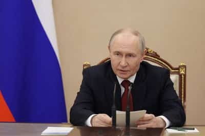 Image for Russia's Putin acknowledges fuel shortages, task force set up to ensure supplies