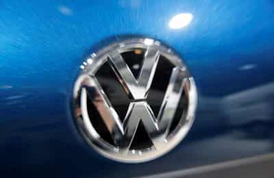 Image for Berlin says it wants to prevent VW plant closures