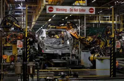 Image for Nissan to source more UK batteries as part of Brexit deal &#8216;opportunity&#8217;
