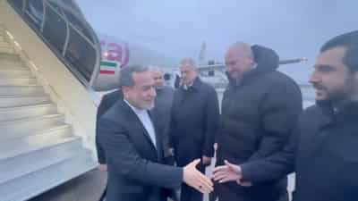 Image for Iranian foreign minister heads to Russia, Trump says 'call us' to negotiate
