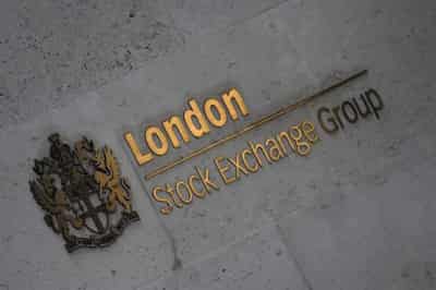 Image for London stocks kick off Q4 lower as rising yields bite