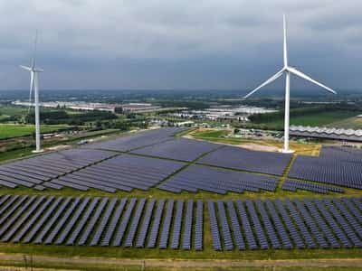 Image for Netherlands faces rising power shortage risks from 2030, TenneT says