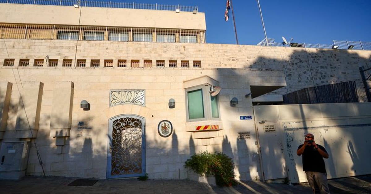 Israel tells British consulate in East Jerusalem to close within 30 days, sources say