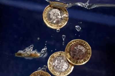 Image for Bank fraud falls from COVID high but threatens UK security