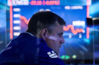 Image for Global outflows continue from bond and equity funds for a seventh week